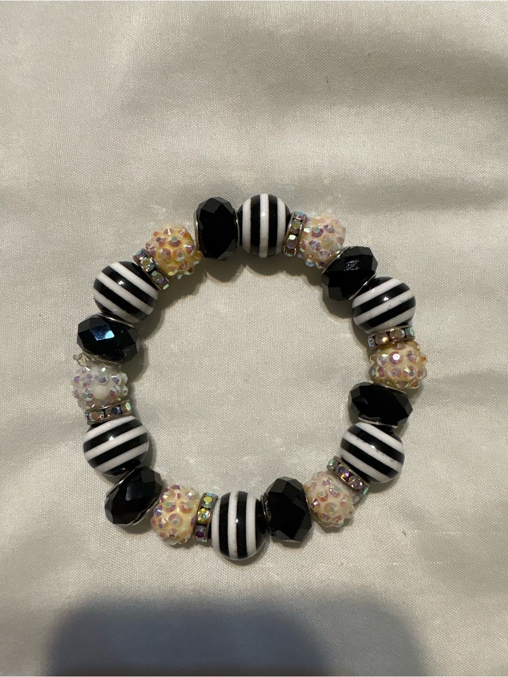 Black and White Beaded Bracelet